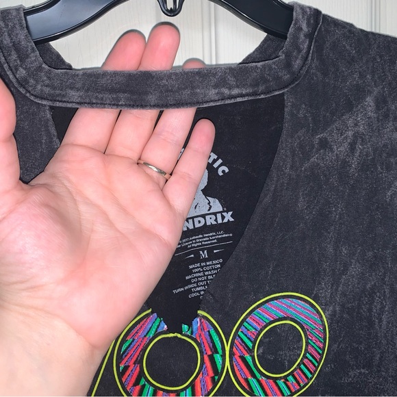 Jimi Hendrix Acid Washed Sleeveless Tee - Picture 5 of 8